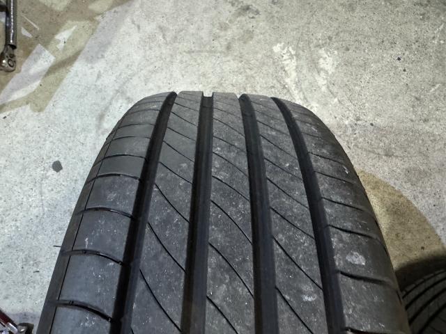 カローラクロス 持込オールシーズンタイヤへ交換 コンチネンタル オールシーズンコンタクト2EV 225/50-18    広島市　安佐南区　五日市　佐伯区　廿日市　