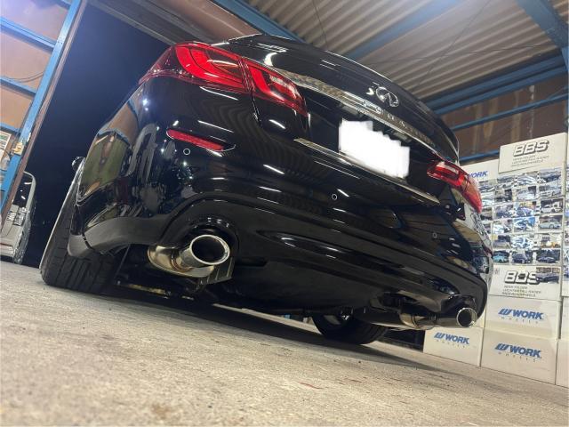 Y51 フーガ 持込リママフラー交換 マリアンデール シルクブレイズ　広島市　安佐南区　五日市　廿日市　佐伯区　タイヤ交換　持込タイヤ交換　タイヤ裏組　持込取付