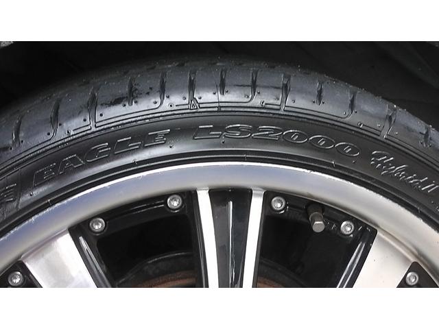 RB1オデッセイ￼ホイールタイヤセット　タイヤサイズ215/35R19