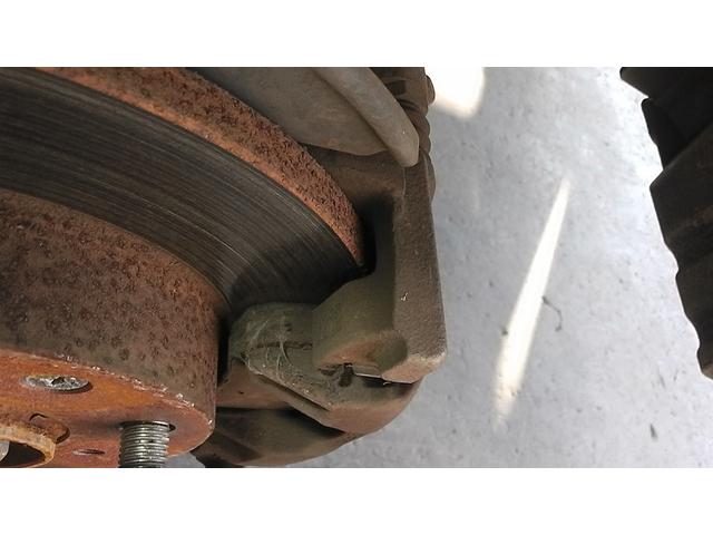 ホンダ ゼストスパーク JE1 ブレーキ音 異音 キャリパー