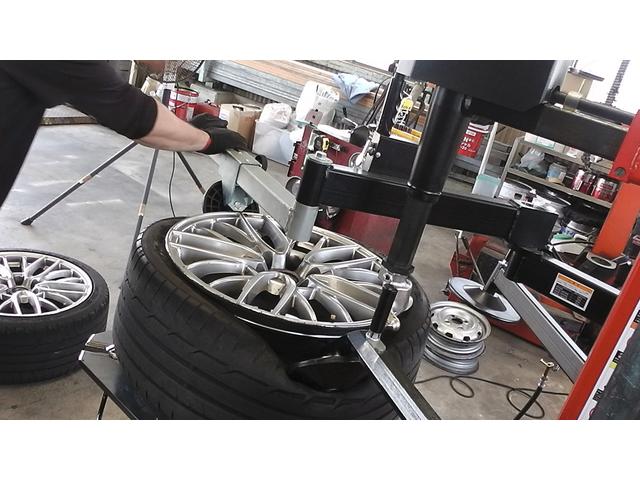 SUBARU　インプレッサ　S4　WRX　STI　H28年式　VAG　タイヤ交換　ローテーション　245/40R18　持ち込み　宮崎市　有限会社高山自動車　西都　児湯　新富　高鍋　木城　川南　都農　佐土原　直送