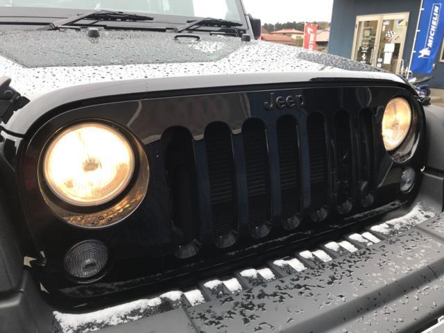 JEEP ラングラーアンリテッド　バックカメラ取付　LEDライトバルブ交換　VALENTI  福島県　白河市　電装部品販売&取付　中古車販売店