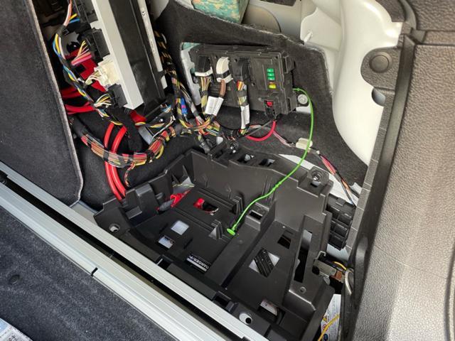 トヨタ プリウス 30系 バッテリー交換 HV専用バッテリー BOSCH