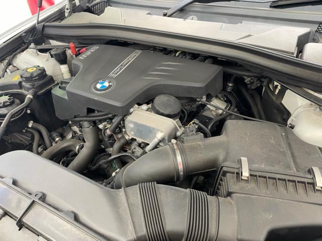 BMW X1 定期メンテナンス　エンジンオイル交換　中古車販売後のメンテナンスお任せください　輸入中古車販売　福島県　白河市　輸入車修理　アフターフォロー充実