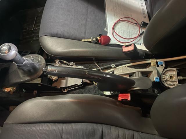 ポルシェ 986ボクスター エンジンが吹けない プラグ点検 車両 ポルシェ 986ボクスター エンジンが吹けない プラグ点検 車両