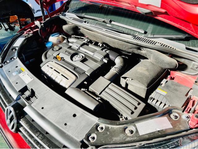 フォルクスワーゲン　ゴルフトゥーラン　エンジンチェックランプ点灯　エンジンから異音　エンジンが吹けない　スーパーチャージャーマグネットクラス交換　ウォーターポンプ交換　福島県　白河市　輸入車メンテナンス