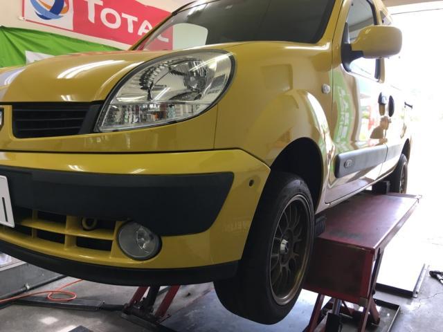 ルノー　カングー　エンジンオイル交換　FUCHS 5W-30  ホイールバランス調整　ハンドルがブレる　車体が振動する　福島県　白河市　輸入車メンテナンス　輸入中古車販売店