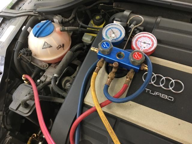 アウディ TTクーペ 8J  エアコンが効かない　冷風が全く出ない　コンプレッサー交換　コンデンサー交換　エアコンガス補充　車両診断テスト　福島県　白河市　輸入車修理　輸入中古車販売店