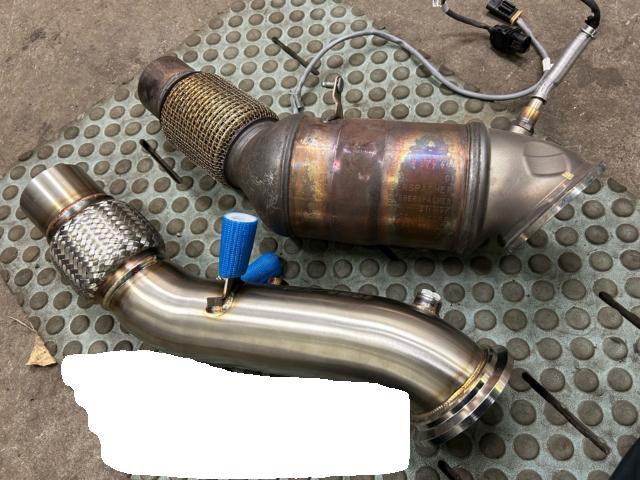 トヨタ スープラ A90 ダウンパイプ取付 パーツ持込 福島県 白河 トヨタ スープラ A90 ダウンパイプ取付 パーツ持込 福島県 白河