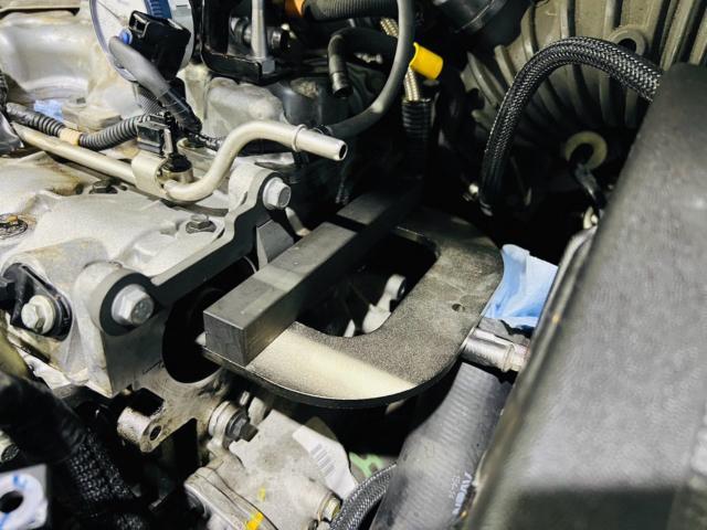 ルノー メガーヌRS タイミングベルト交換 サーモスタット交換 ルノー メガーヌRS タイミングベルト交換 サーモスタット交換