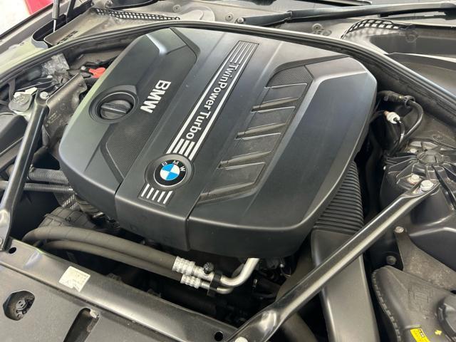 BMW  ５シリーズ　523dツーリング　エアサス修理　車高が下がる　ベローズ交換　12ヶ月整備点検　エンジンオイル交換　輸入車メンテナンス　福島県　白河市　輸入車販売店