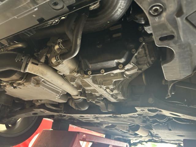 ボルボ V40 車検整備点検 エンジンオイル交換 サービスリセット ボルボ V40 車検整備点検 エンジンオイル交換 サービスリセット