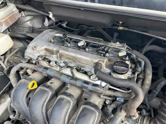 トヨタ　ウィッシュ　エンジンオイル漏れ　タペットカバーパッキン交換　福島県　白河市　中古車販売店　