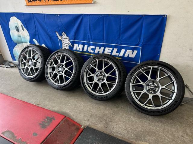 アウディ A4アバント スタッドレスタイヤ販売 ホイール販売 BBS アウディ A4アバント スタッドレスタイヤ販売 ホイール販売 BBS