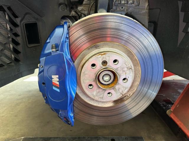 ＢＭＷ　２シリーズ　M235i  F44  ブレーキメンテナンス　ブレーキパッド交換　低ダストブレーキパッド　輸入車メンテナンス　輸入車販売店　福島県　白河市