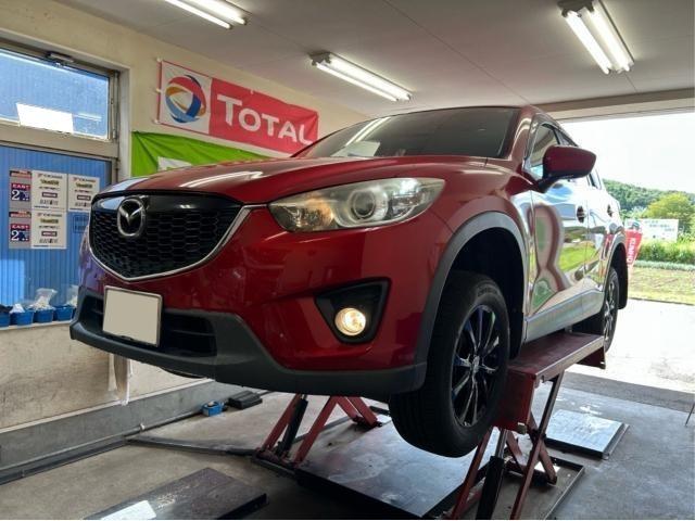 マツダ　ＣＸ－５　マフラー異音　マフラー錆腐食　マフラー割れ　マフラー交換　マフラー排気漏れ　中古マフラー　中古車販売店　車検整備点検　