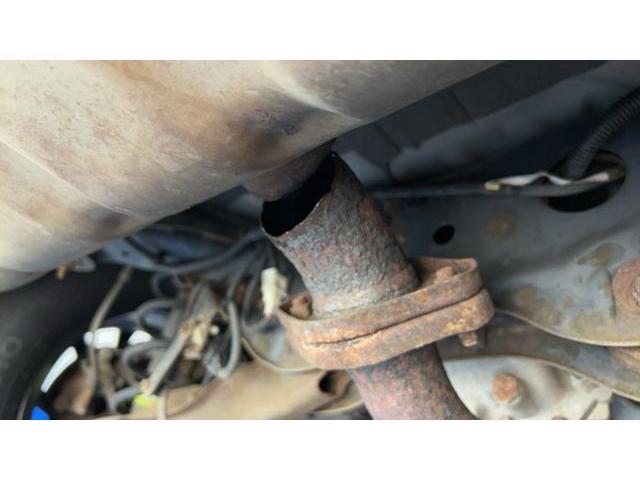 マツダ　ＣＸ－５　マフラー異音　マフラー錆腐食　マフラー割れ　マフラー交換　マフラー排気漏れ　中古マフラー　中古車販売店　車検整備点検　