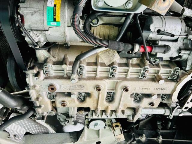 フェラーリ F430 エンジンオイル交換 足廻り点検 ブレーキ点検 テスター診断 フェラーリメンテナンス スーパーカー販売店 福島県 白河市