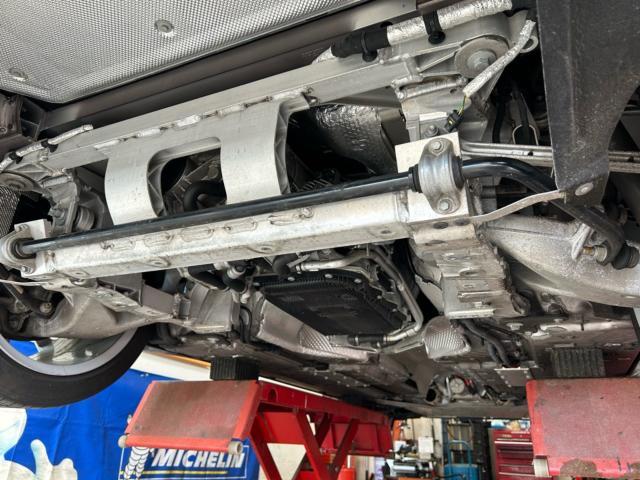 アストンマーティン　DB11  マフラー販売取付　フルチタンマフラー　可変バルブ付き　配線加工　輸入車カスタム　輸入車販売店　福島県　白河市