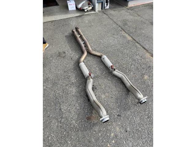 アストンマーティン　DB11  マフラー販売取付　フルチタンマフラー　可変バルブ付き　配線加工　輸入車カスタム　輸入車販売店　福島県　白河市