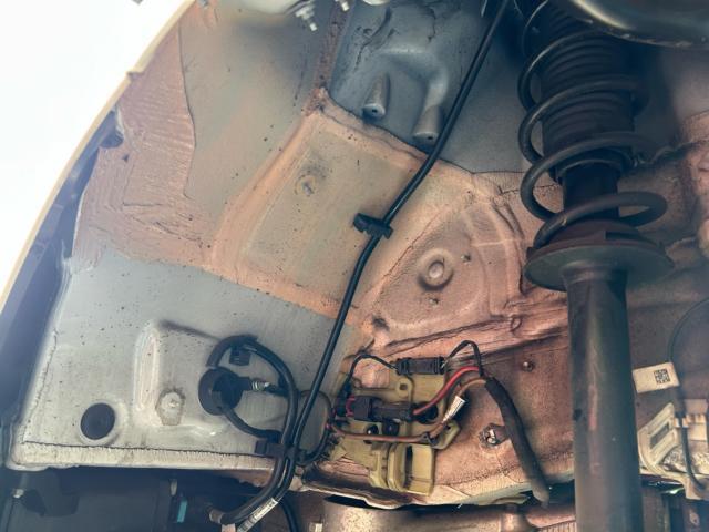 ＢＭＷ　５シリーズ　530i   法定車検整備  ブレーキメンテナンス　サービスリセット　給油口が開かない　フューエルリッドASSY交換　輸入車メンテナンス　輸入車販売店　福島県　白河市