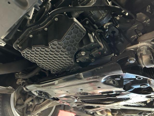 アウディ　Ａ５　ブレーキ故障警告　ブレーキサーボ不良　サーボセンサー交換　ABSユニット分解O/H  エンジンオイル交換　輸入車メンテナンス　輸入車販売店　福島県　白河市