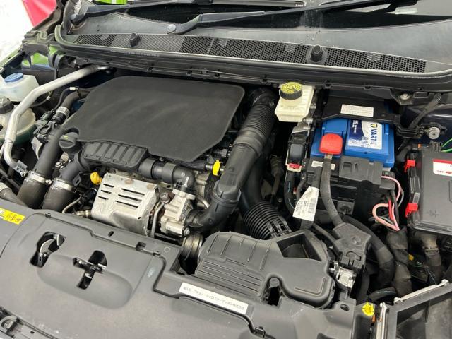 プジョー　３０８　エンジンオイル交換　エンジンフラッシング　WURTHフラッシング剤　プジョー純正オイル　TOTAL  輸入車メンテナンス　輸入車販売店　福島県　白河市