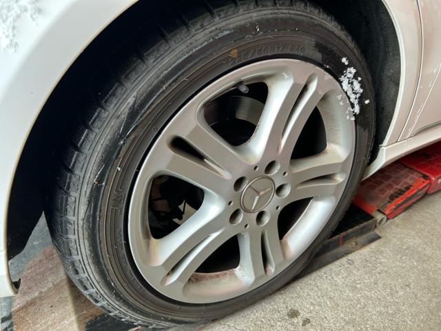 メルセデス・ベンツ　Ｅクラス　W 212  タイヤパンク　タイヤ交換　空気圧リセット　エンジンオイル交換　サービスリセット　車両診断テスト　輸入車販売店　輸入車メンテナンス　福島県　白河市