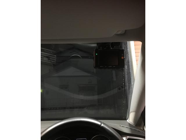 フォルクスワーゲン ゴルフⅦ コムテック ZDR-015 前後駐車監視機能付きドライブレコーダー取付