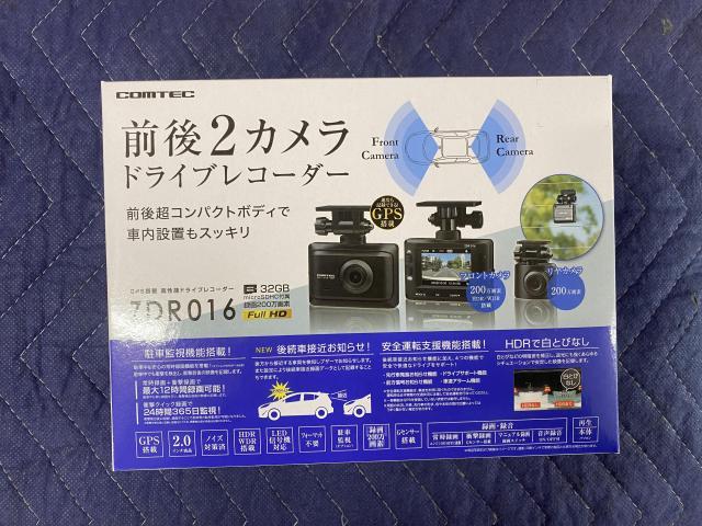 三菱　アウトランダー　コムテック　ＺＤＲ０１６　前後カメラ付きドライブレコーダー取付