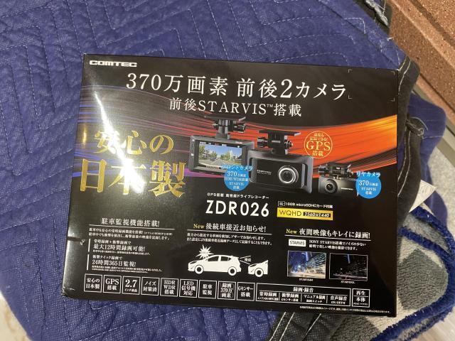 メルセデスベンツ　Ｗ２２３　コムテック　ＺＤＲ０２６　前後カメラ付きドライブレコーダー取付