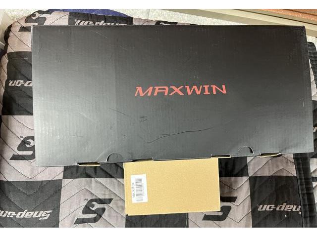 スバル　アウトバック　BT5　MAXWIN デジタルルームミラー取付