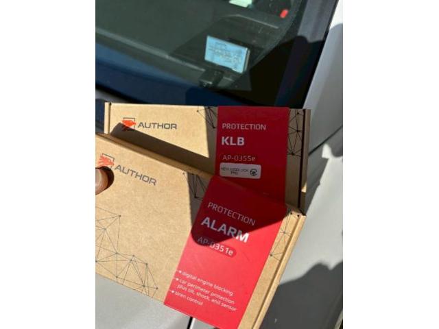 レクサス　LEXUS　LX オーサーアラーム　イグラアラーム　
キーレスブロックプロ　ステンレススキャナー　取付　埼玉県　川口市　草加市　越谷市　八潮市　川越市　足立区　カーセキュリティ取付