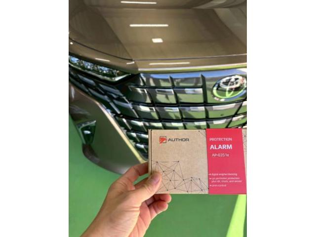 トヨタ　TOYOTA　アルファード　ALPHARD　オーサーアラーム　イグラアラーム取付　埼玉県　川越市　川口市　草加市　三郷市　さいたま市　戸田市　カーセキュリティ取付
