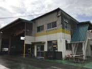 こちらは待合室＆商談室外観になります。