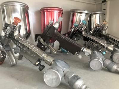 プロが使用する専用工具を完備