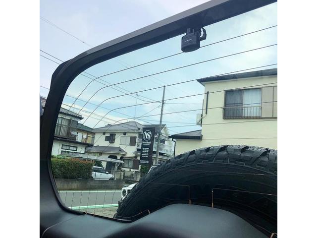 ランドローバー　ディフェンダー110　サイドステップ取付　ドライブレコーダー取付　前後カメラ取付　神奈川県　海老名市