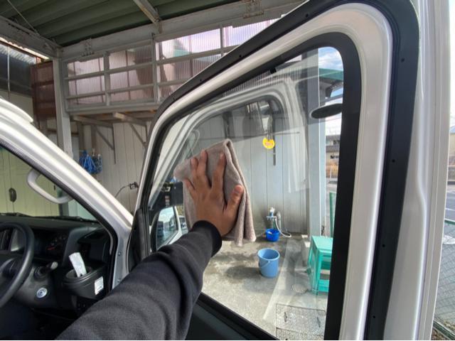 ダイハツ　ハイゼット　新車販売　中古車販売　オークション　車買取　納車前洗車　清掃　メンテナンス　外装点検　内装点検　下廻り点検　ルームクリーニング　いわき市　いわき