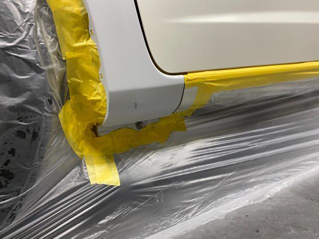 ホンダ　フィット　鈑金塗装　キズ　凹み　新品　中古　白パール　保険事故　自損事故　レンタカー　見積もり無料　代車無料　いわき市　いわき　車検　整備　リサイクル