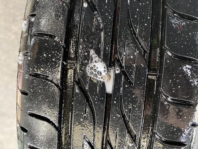 パンク修理　エアーが抜けた　パンクした　レッカー　タイヤに釘が刺さった　パンク修理材　タイヤの空気がない　福島県いわき市　いわき市　タイヤ修理　認証工場　いわきタイヤ交換　