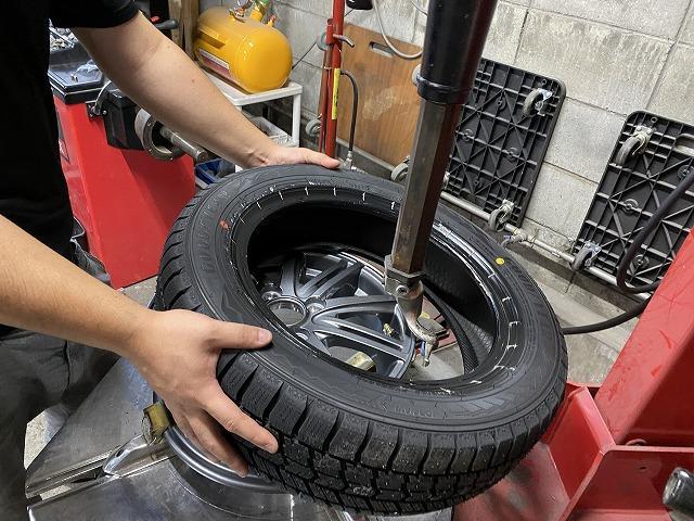 ダイハツタント　タイヤ交換　スタッドレスタイヤ　冬タイヤ　155/65R14　軽自動車　スタッドレスタイヤ交換　タイヤ組替え　新品タイヤ　中古タイヤ　福島県いわき市　いわき市　いわき市タイヤ交換