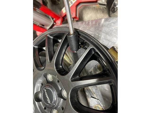 ダイハツ　ミライース　タイヤ交換　スタッドレスタイヤ　冬タイヤ　155/65R14　軽自動車　スタッドレスタイヤ交換　タイヤ組替え　新品タイヤ　中古タイヤ　福島県いわき市　いわき市　いわき市タイヤ交換　リフト完備　自社工場対応　2級整備士