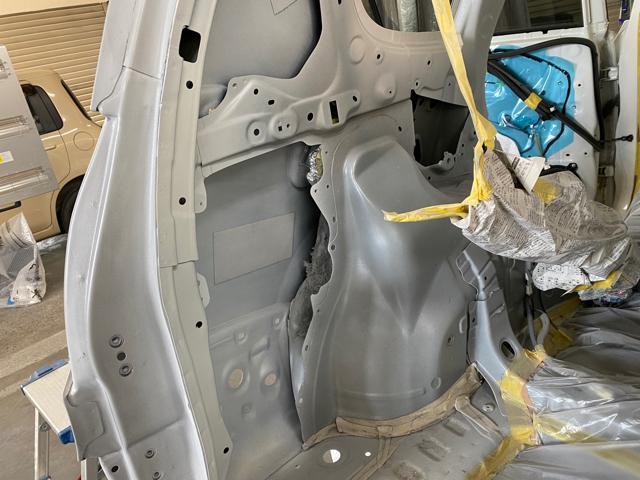 トヨタ　ヴァンガード　リア廻り補修　リアクォーター交換　070 ホワイトパール　保険事故　保険代理店　鈑金見積もり無料　車検見積もり無料　いわき市　ラプター塗装　アンダーコート　コーティング　パーツ塗装