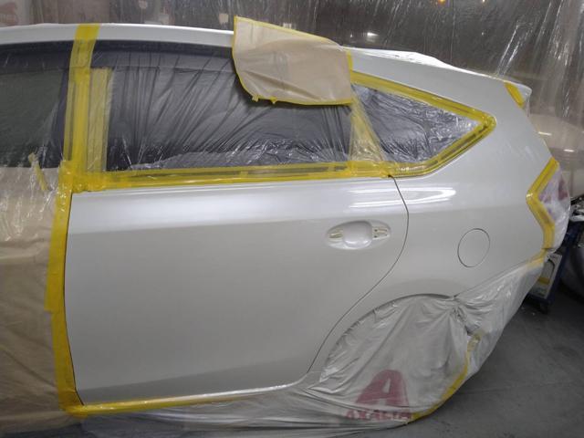 トヨタ　プリウスα クォーター鈑金　バンパー修理　キズ修理　凹み修理　鈑金塗装　いわき市　バンパー補修　キズ補修　鈑金見積もり無料　車検見積もり無料　