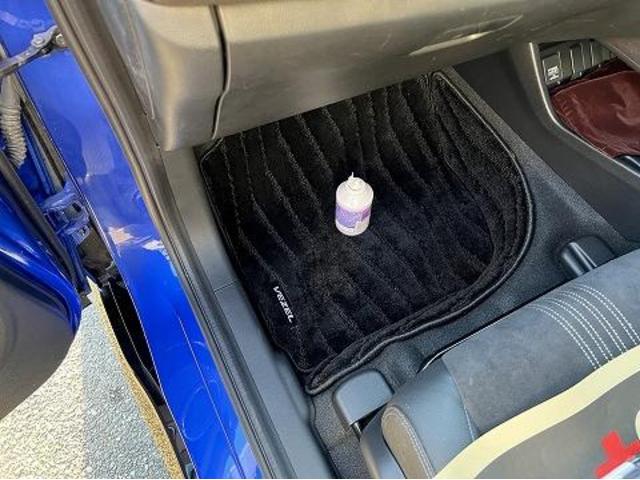 ホンダ　ヴェゼル　エアコンフィルター交換　車内消臭　エアコンの臭いが気になる　フィルターの汚れ　1年に一度の交換をお勧めします　福島県いわき市　いわき市　土日営業してます　車検見積もり無料