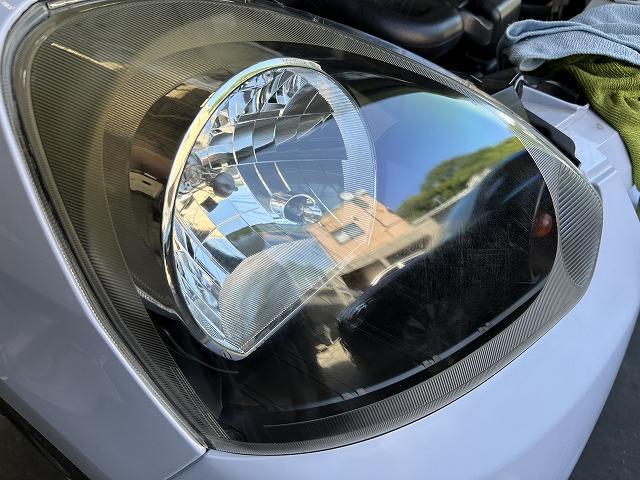 ダイハツ　ミライース　ヘッドライト磨き　ヘッドライトコーティング　ポリッシャー　黄ばみ取り　プロが磨くと違います　福島県いわき市内郷