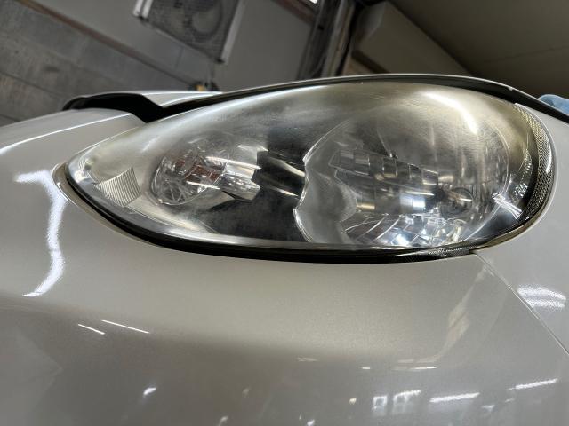 ノート　ヘットライト磨き、コーティング　黄ばみ　白ボケ　劣化　ヘッドライトくもり　暗い　見づらい　見積もり無料　車検見積もり　鈑金見積もり　代車　レンタカー　いわき市