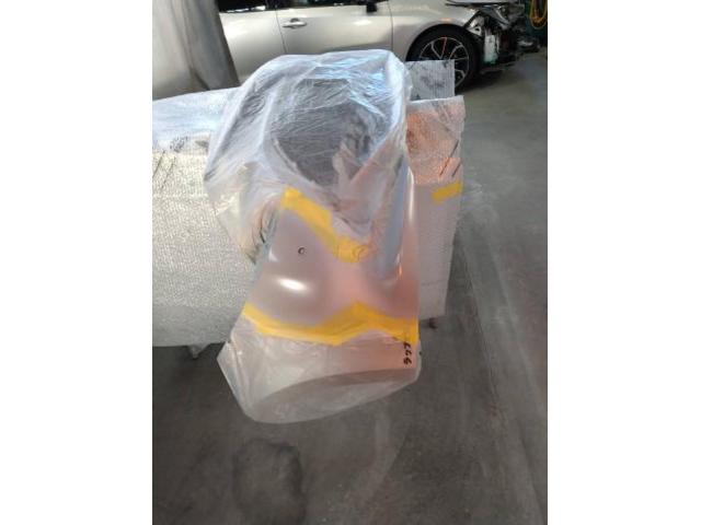 カローラスポーツ　バンパー修理　バンパーキズ　バンパー塗装　パーツ交換　中古パーツ　リサイクルパーツ　板金塗装　鈑金　見積もり無料　車検　パーツ取付　ラプター塗装　ラプターライナー正規施工店　いわき市　代車無料　保険事故