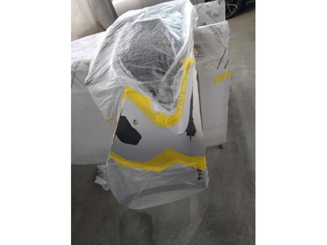 カローラスポーツ　バンパー修理　バンパーキズ　バンパー塗装　パーツ交換　中古パーツ　リサイクルパーツ　板金塗装　鈑金　見積もり無料　車検　パーツ取付　ラプター塗装　ラプターライナー正規施工店　いわき市　代車無料　保険事故