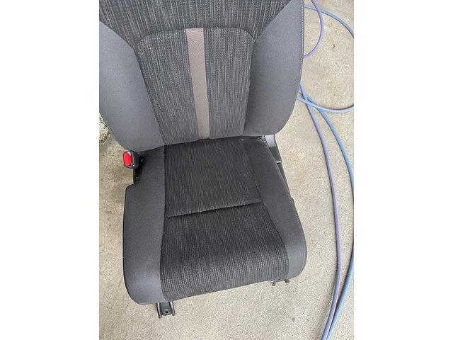 ホンダ N-WGN 室内清掃 シート洗浄 ルームクリーニング 車内の汚れ ジュースをこぼした 車内のニオイが気になる 車内消臭 オゾン消臭 車内除菌 福島県いわき市内郷